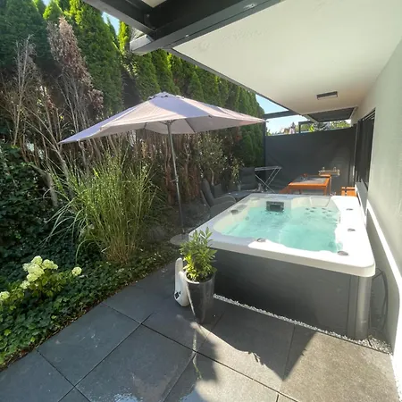 Rosmarin - Kuschelige Fewo - Romantik & Entspannung Im Whirlpool Auf Privater Terrasse, Ruhe & Hund Willkommen - By Ferienwohnenamsee - Uberlingen Exterior photo