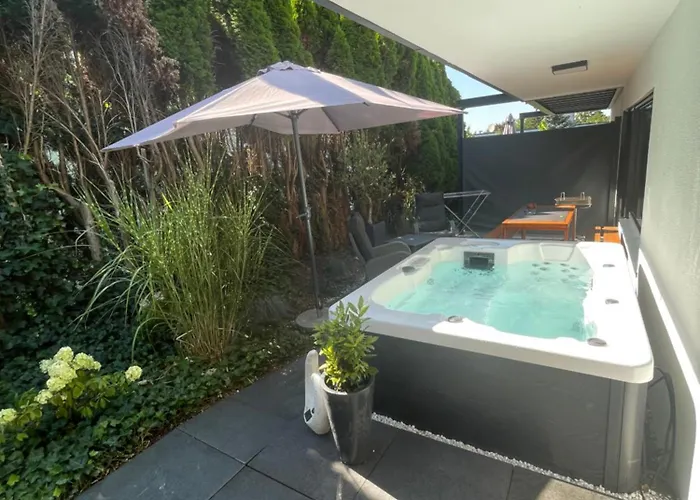 Rosmarin - Kuschelige Fewo - Romantik & Entspannung Im Whirlpool Auf Privater Terrasse, Ruhe & Hund Willkommen - By Ferienwohnenamsee -