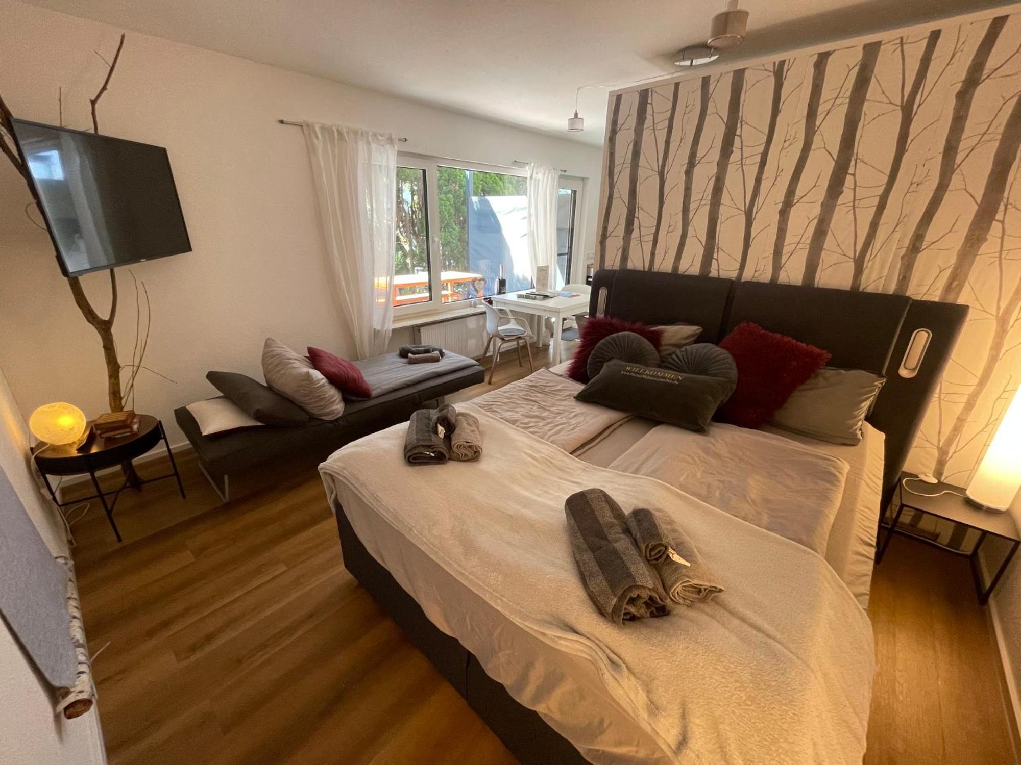 Rosmarin - Kuschelige - Romantik & Entspannung Im Whirlpool Auf Privater Terrasse, Ruhe & Hund Willkommen - By Ferienwohnenamsee - *
